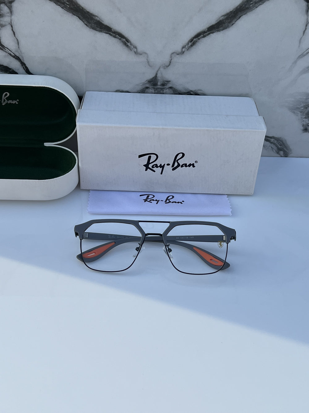 Latest Fancy All Season Special Ray Ban RB Aviator Trending Hot Favorite Fashionable Sunglass For Unisex.